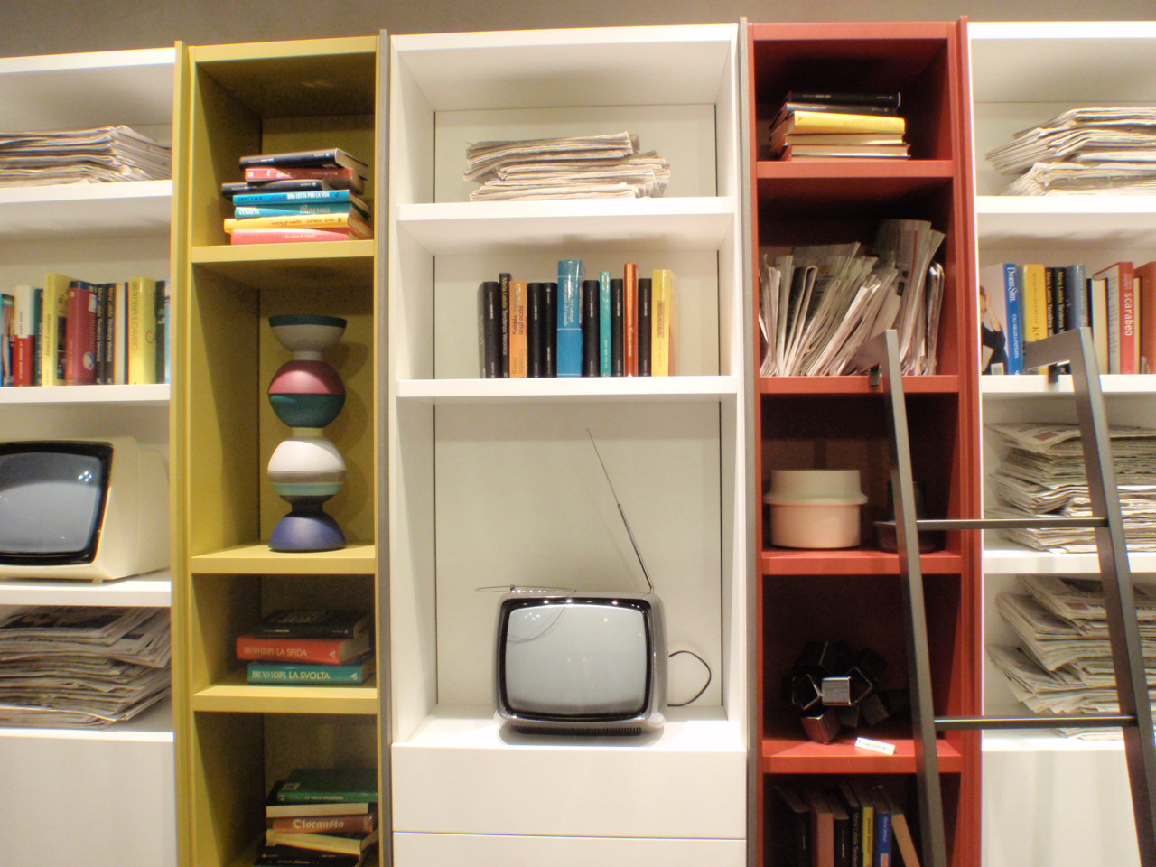 Libreria edis archives non solo mobili: cucina, soggiorno e camera Scaletta scorrevole per libreria