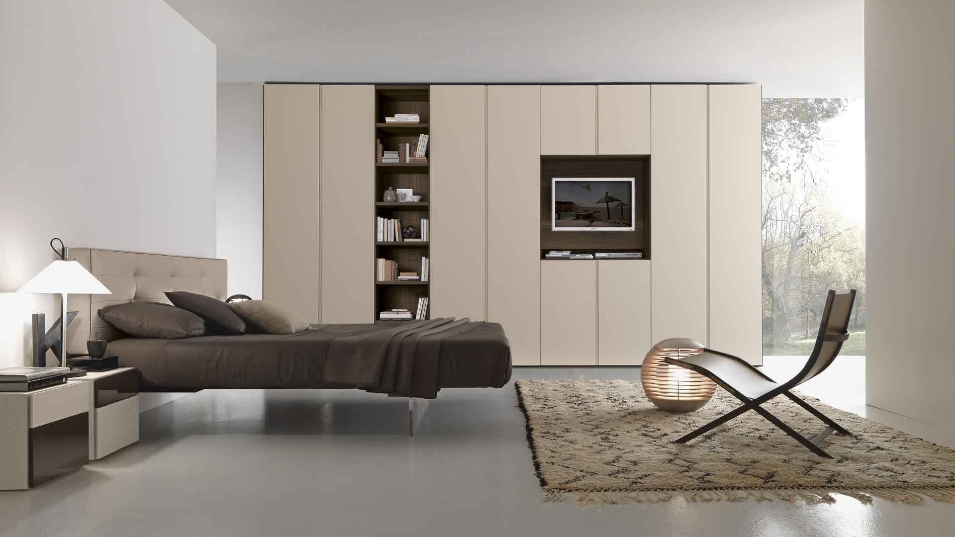 Armadio Con Libreria E Vano Porta Tv Mobili E Arredi Lissone Veneta Cucine Riflessi Calligaris