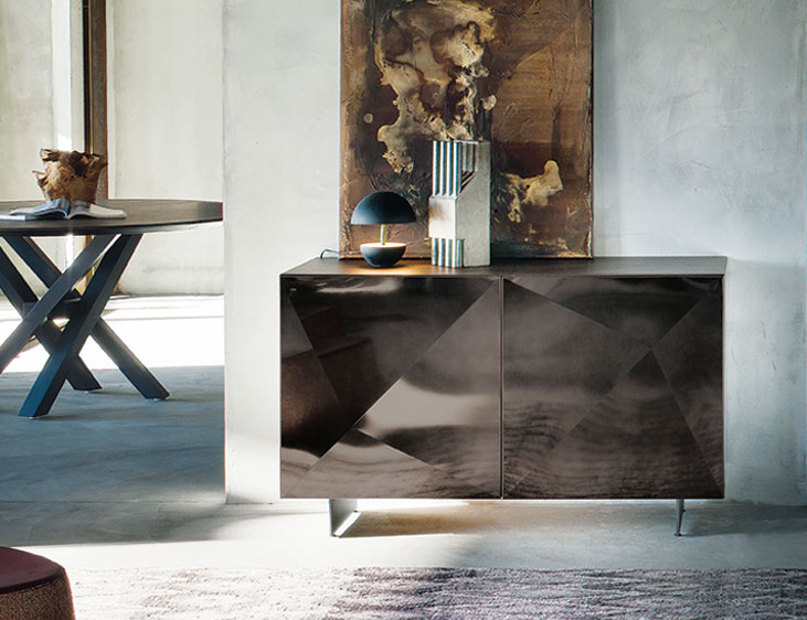 credenza cubric anta titanio Riflessi